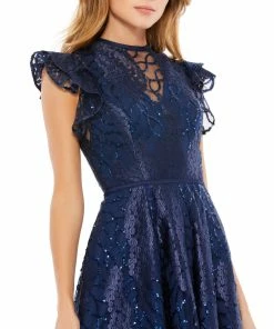 Mac Duggal Flutter Sleeve Sequin Appliqué Cocktail Dress