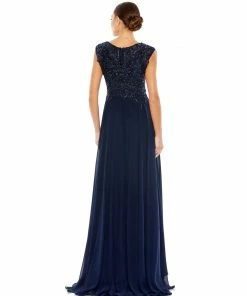 Mac Duggal Appliqued Cap Sleeve Bodice Flowy Gown