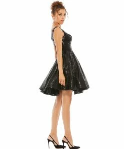Ieena For Mac Duggal Short Dresses V-Neck Sleeveless A-Line Dress