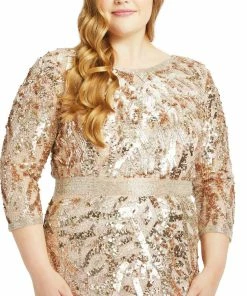 Mac Duggal Mother Of The Bride + Groom Dresses Vintage Blush Sequined Evening Gown (Plus)