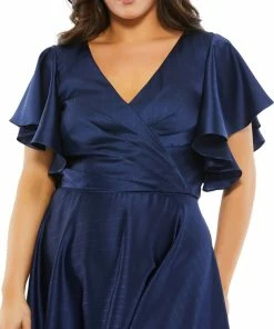 Mac Duggal Short Dresses Faux Wrap Butterfly Sleeve Flowy Midi Dress (Plus)