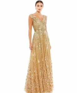 Mac Duggal Sequin & Floral Embellished Evening Gown