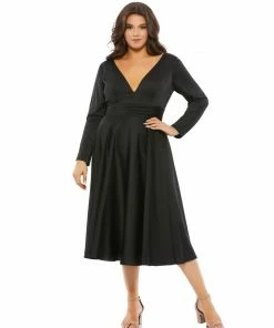Mac Duggal Satin Long Sleeve Sweetheart Flowy Midi Dress (Plus)
