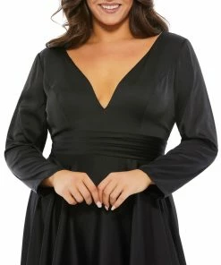 Mac Duggal Satin Long Sleeve Sweetheart Flowy Midi Dress (Plus)