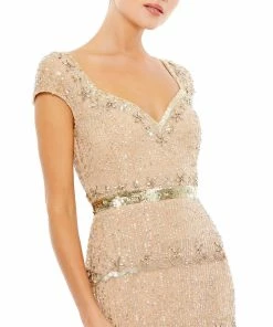 Mac Duggal Sweetheart Neckline Sequin Gown